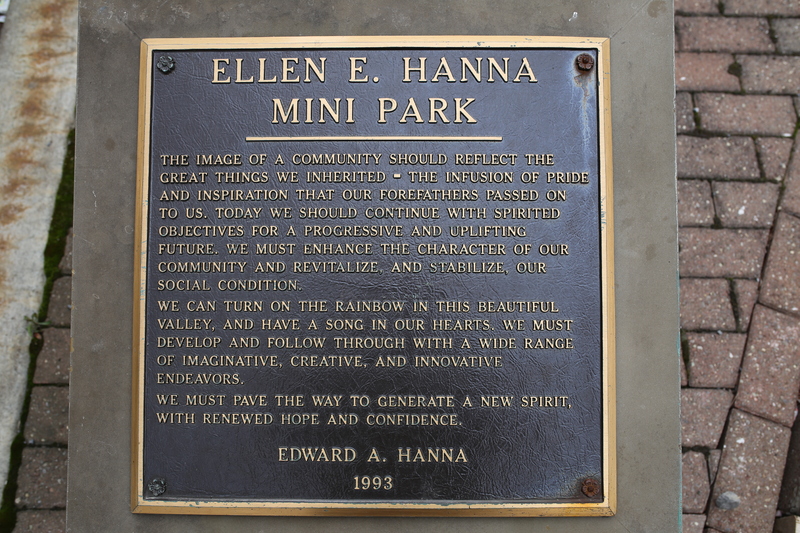 Photograph of Ellen E. Hanna Mini Park - AO-00096-019.JPG