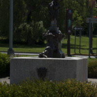 Photograph of Swan Fountain - AO-00080-004.jpg